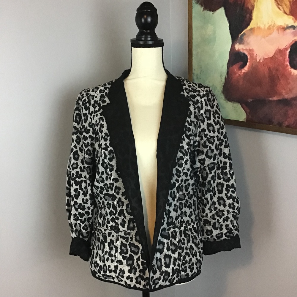 Chico’s Cheetah Print Jacket💥💥